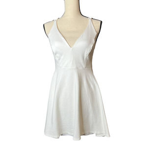 Lulu's Skater Dress in White with Back Straps Size Medium